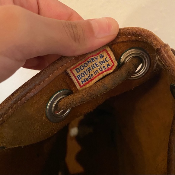 Vintage Dooney and Bourke brown leather bag - Picture 6 of 8